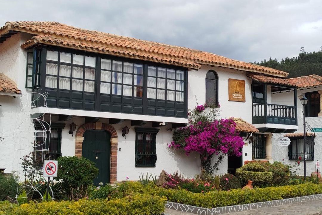 Duitama Hotel | Pueblito Boyacense Hotel