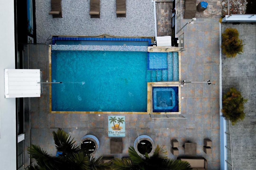 El Penol Apartment | The Palms Hotel