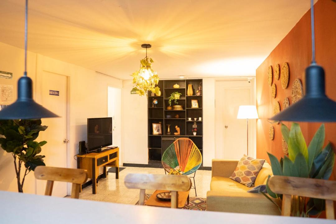 Laureles - Estadio House | Africa house-Casa Hotel Laureles-La70