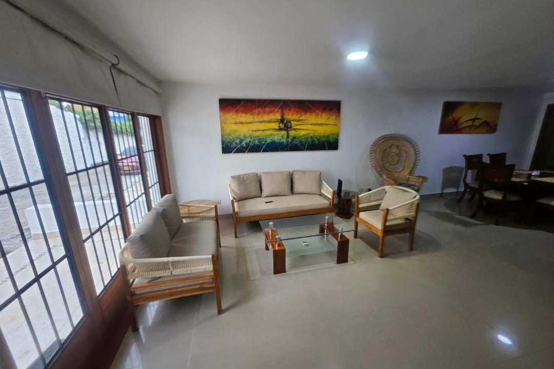 Manga Bed & Breakfast | Migo