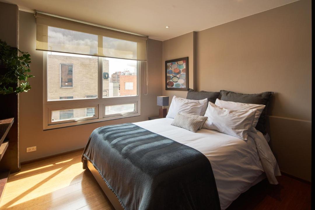 Financial District Apartment | Zona G Charm Modern Comfort with King Bed 401