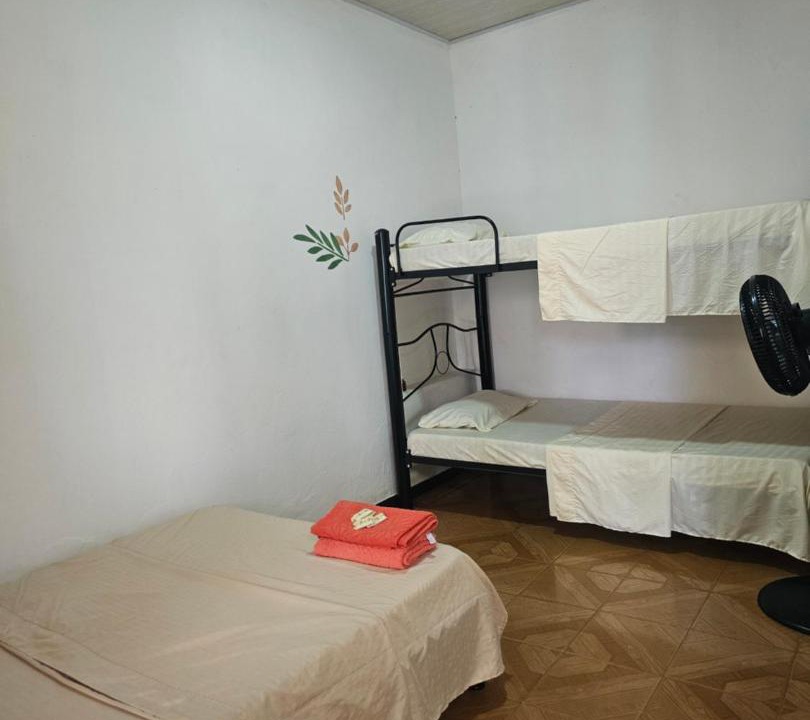 Villeta House | El Cacique Villeta Hostal