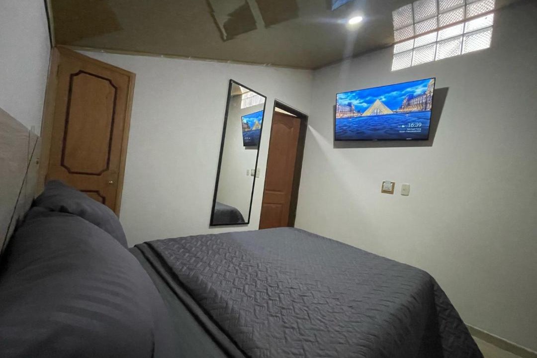 Zona Rosa House | Hostel Heroes