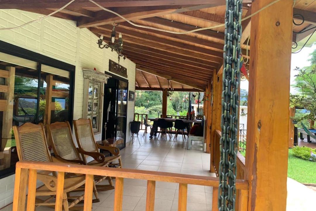La Mesa House | Finca Mi Fortuna - Con Piscina Privada y Vistas en La Mesa