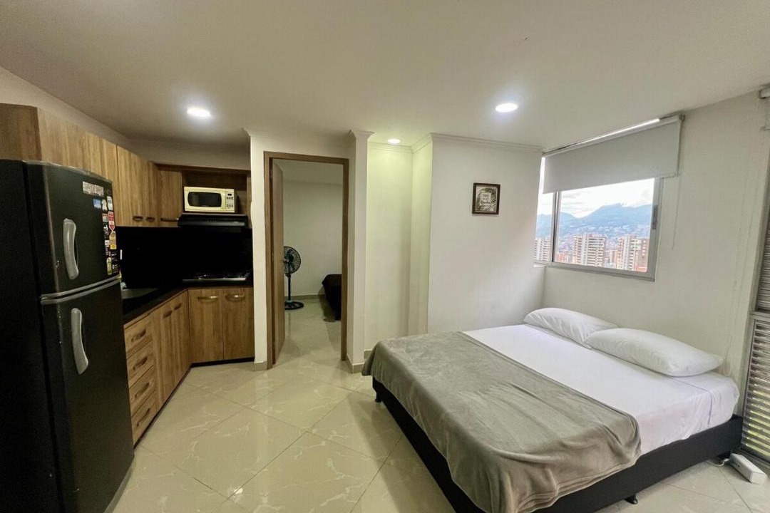 El Tesoro Apartment | Magnificent apartment near Lleras and Provenza
