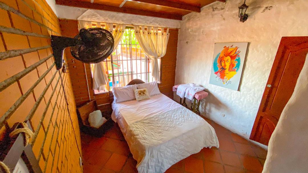Garzon Hotel | La Liliana Hostal - Gastrobar