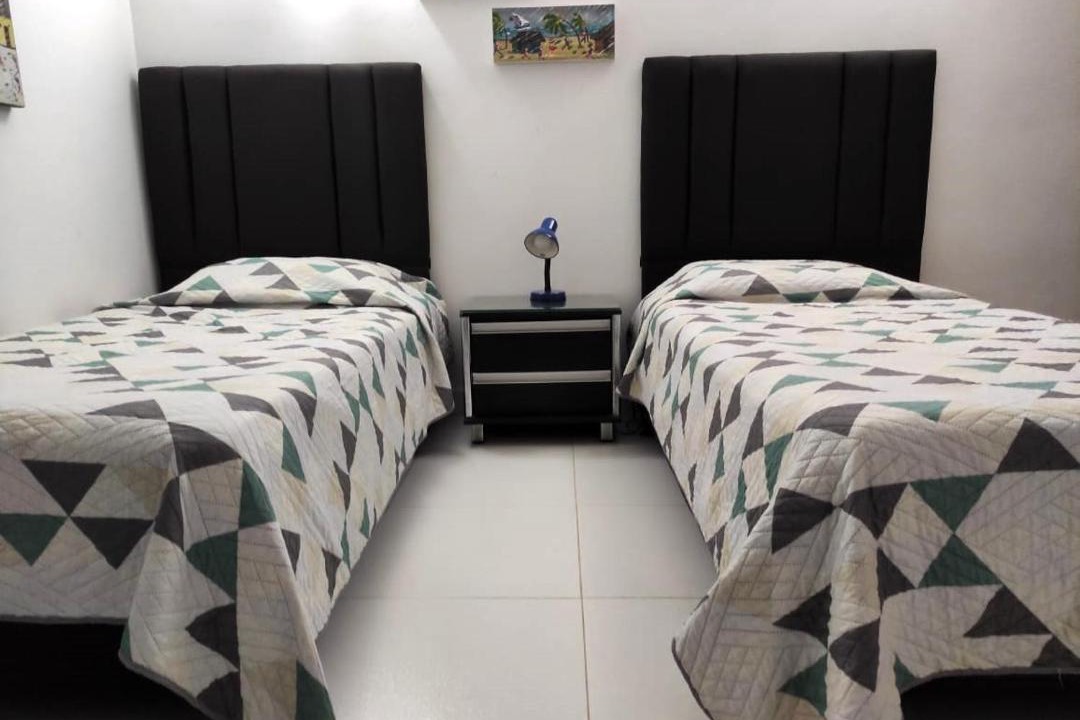 Comuna 2 House | Hospedaje a pocos metros del mar y del Centro histórico