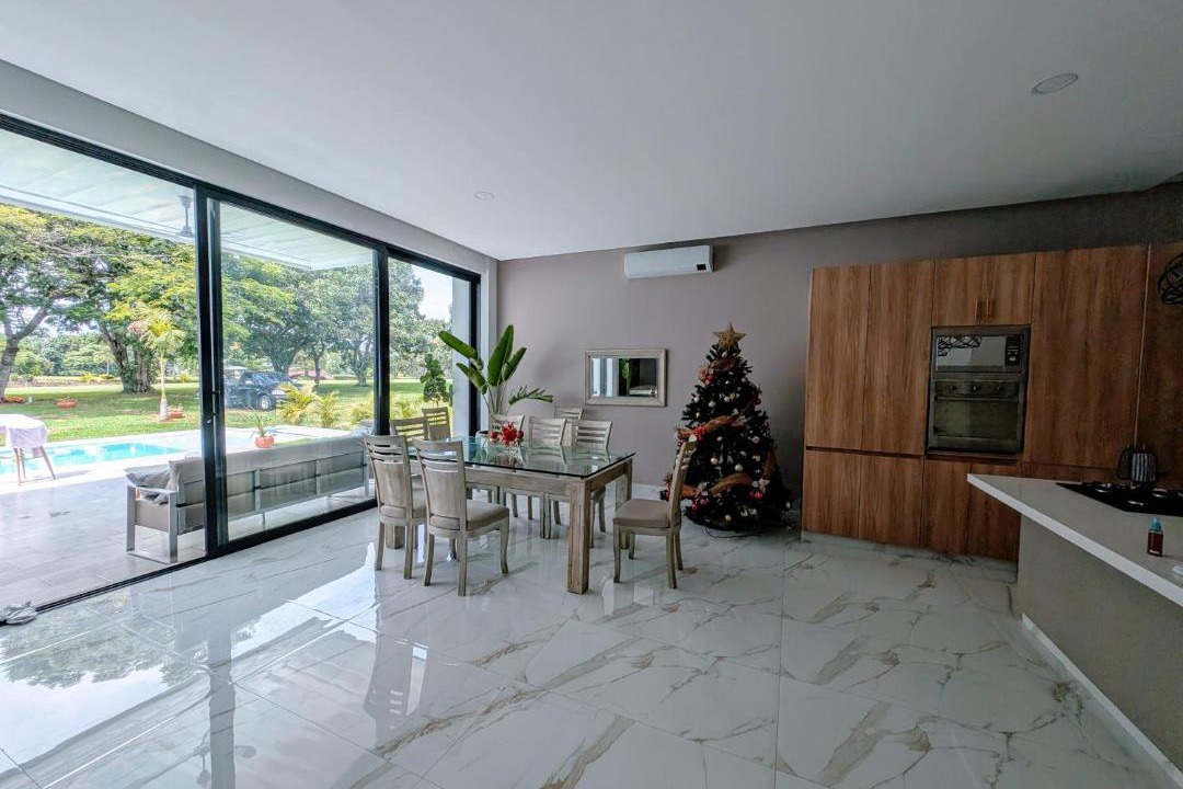 Caloto Villa | Casa en Club Campestre frente a Campo de Golf