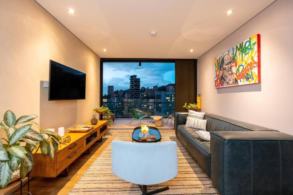 Las Lomas I Apartment | Energy Living - Ultimate Condo in Medellin