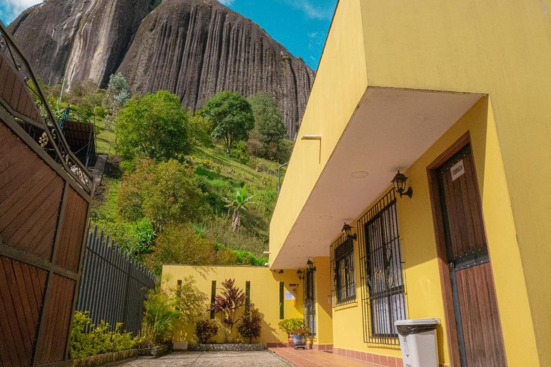 Guatape House | Hermosa casa de campo en GUATAPÉ