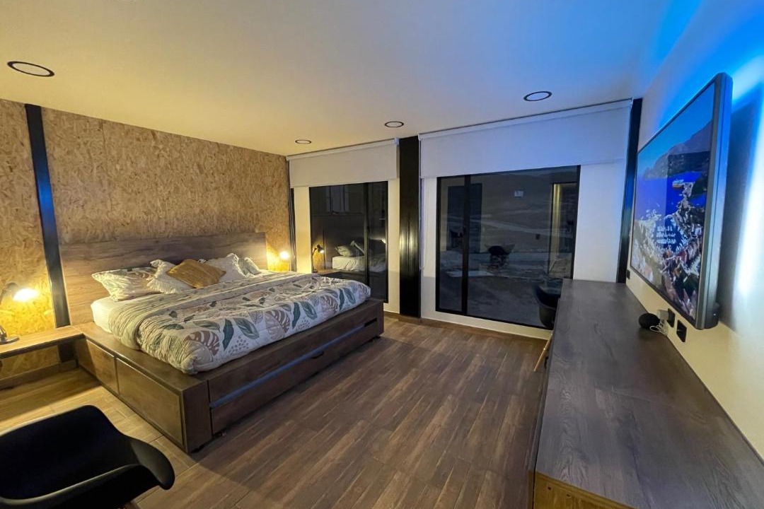 Tona Hotel | Refugio Piedra Parada