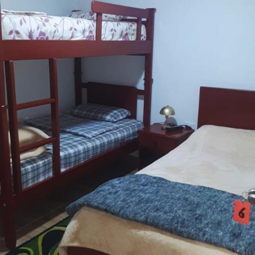 Murillo House | Hostal 7 colores