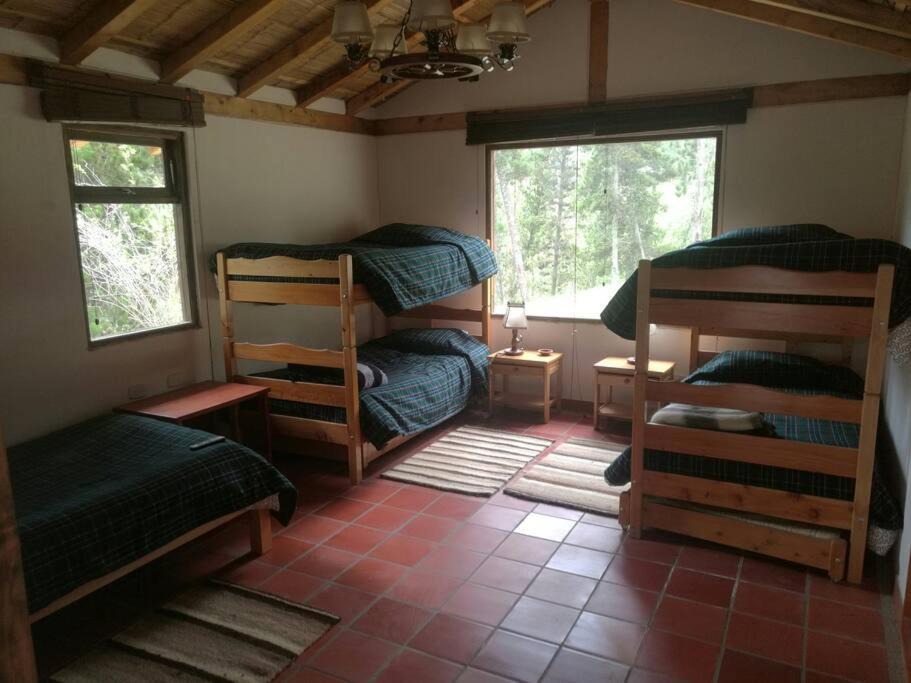 Ubate House | Hermosa cabaña 4hab en bosque! Wifi, lote 7000m2