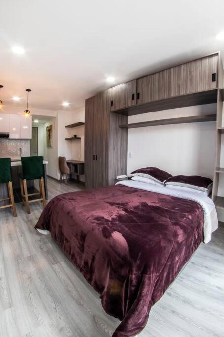 Chapinero Apartment | Chapinero Balcón fast Wifi Bares LGBTQ Theatron