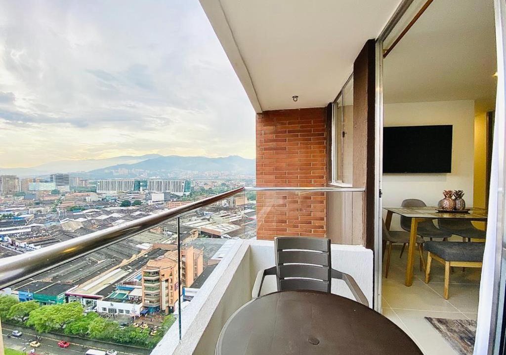 San Diego Apartment | NUEVO APARTAMENTO EN EL POBLADO