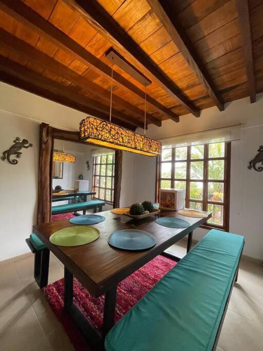 Yumbo Ski Chalet | Dapa Yumbo Nataly Rojas Cottage