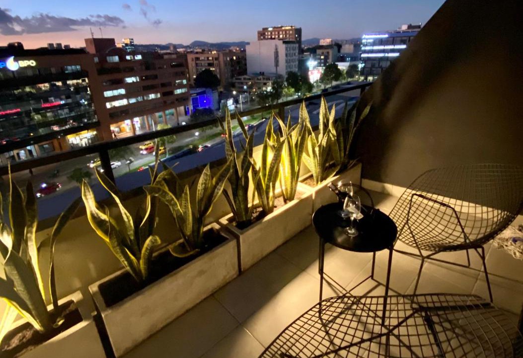 Calle 100 Apartment | Luxury Loft in Bogota with Private Terrace and Jacuzzi