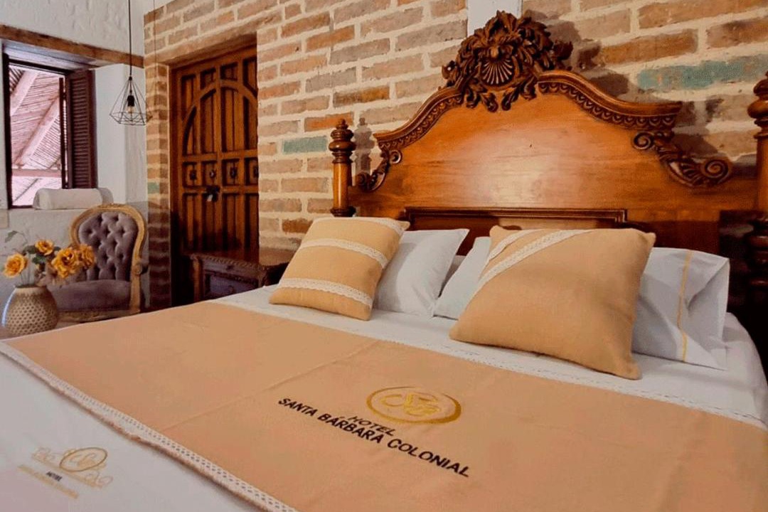 Zona Colonial Hotel | Hotel Santa Barbara Colonial - Santa Fe de Antioquia