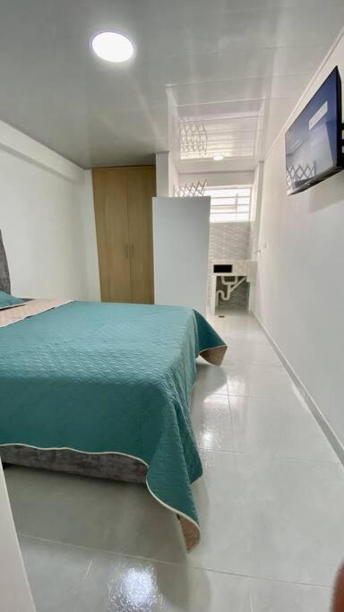 Popayan Apartment | Apartaestudios White And Grey