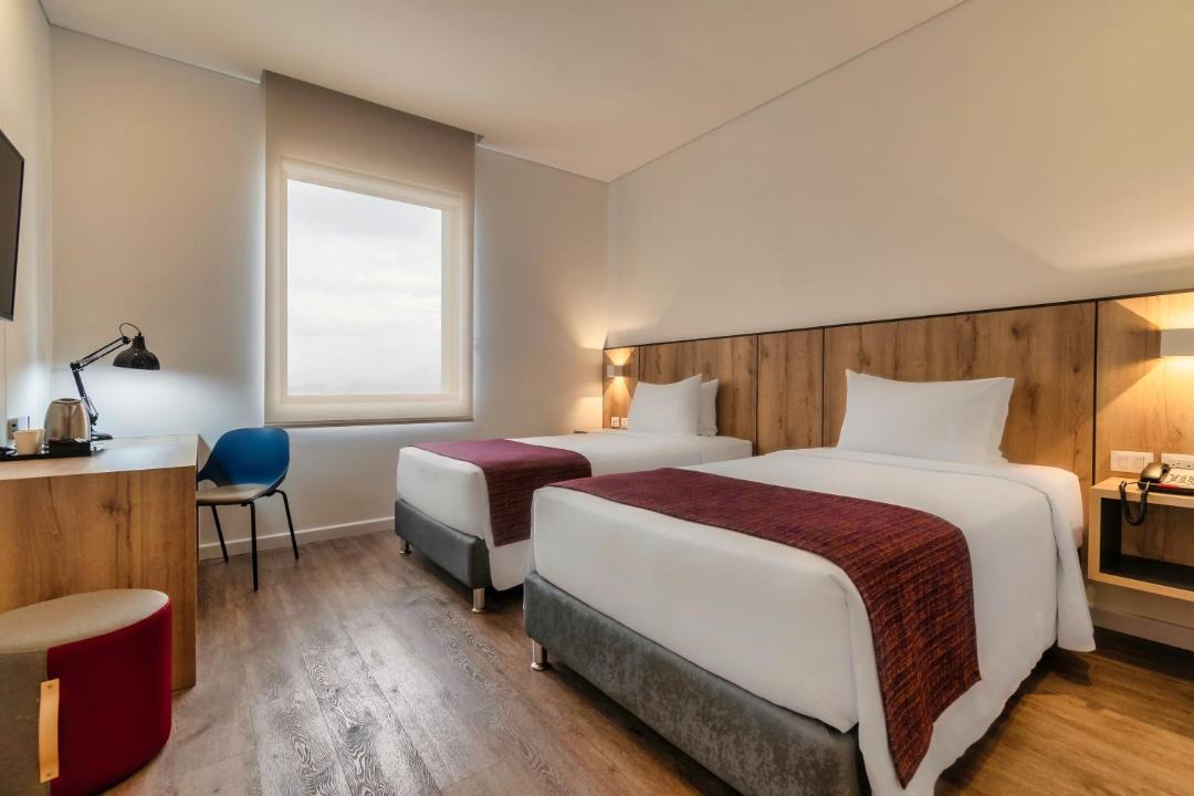 Fontibon Hotel | Hotel Distrito ZF By OxoHotel