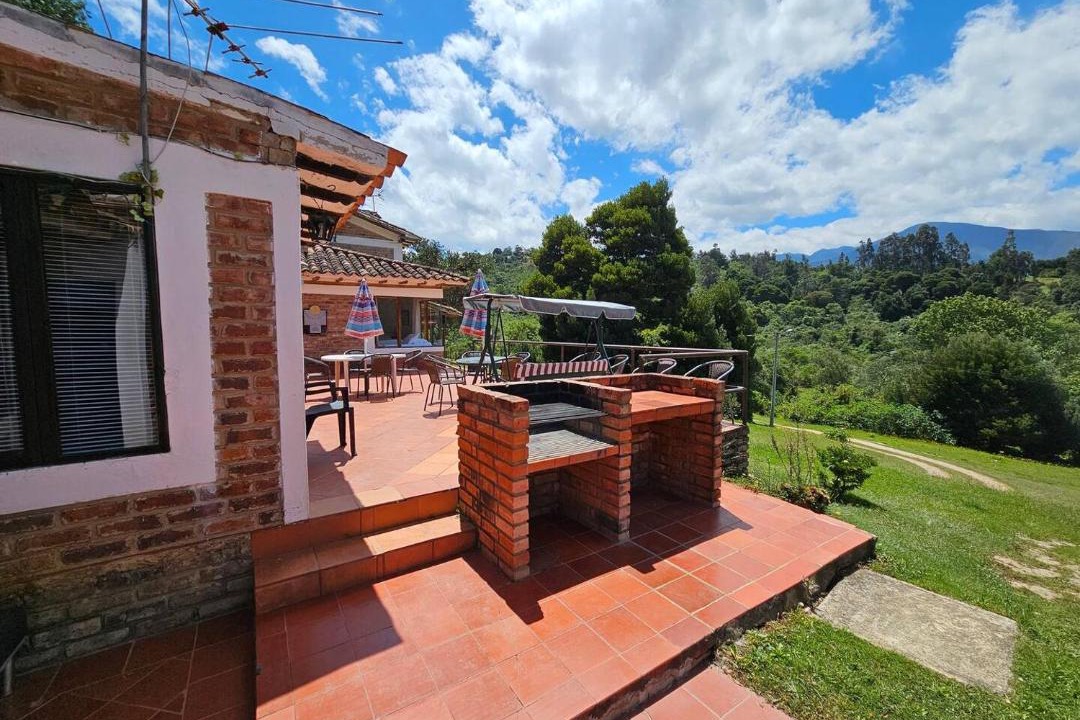 Arcabuco House | Rancho Nuevo - Ecoturismo - Cascadas la Periquera