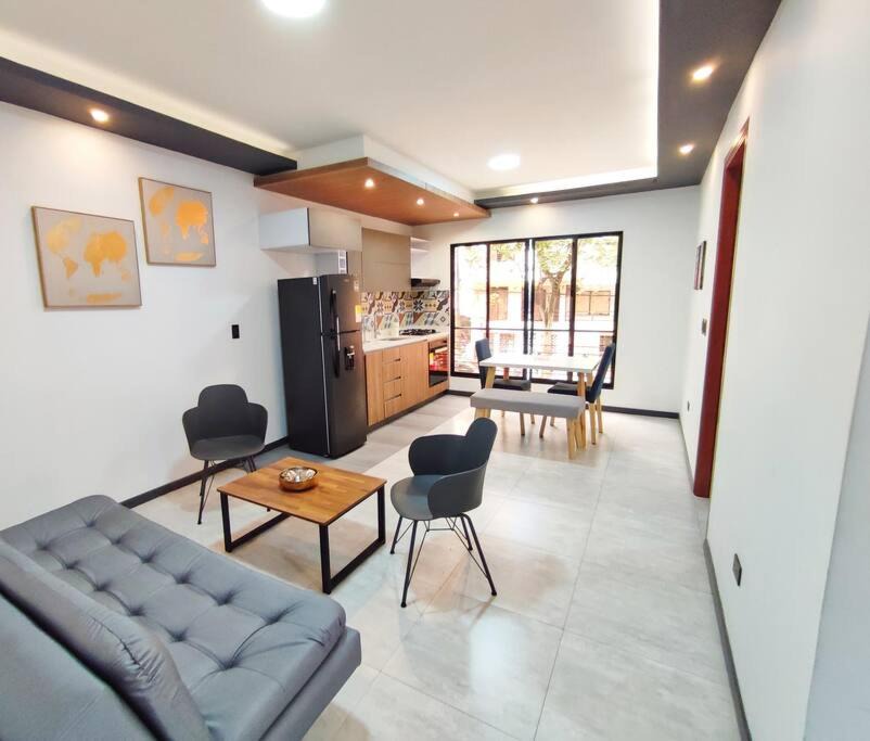 Cali Apartment | Sofisticado apartamento en San Vicente - Cali
