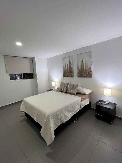 Santa Fe Apartment | Apto cerca a la Av 10 del poblado