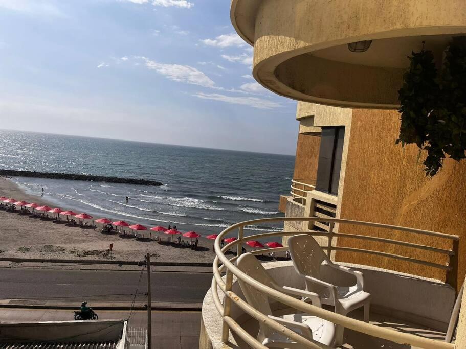 El Cabrero Apartment | Vista a la Playa del Cabrero