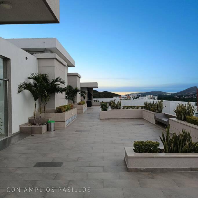 San Jose de Cucuta Apartment | iluminado y conformable apto con excelente vista