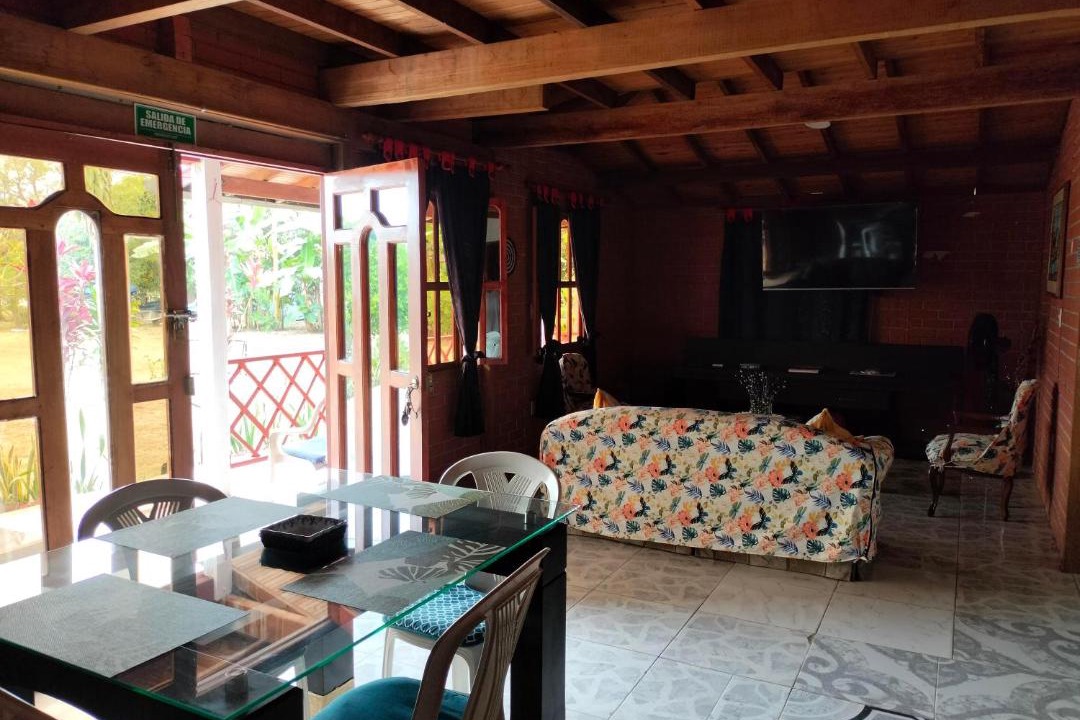 Apiay House | Finca Privada La Rivera
