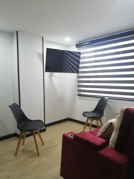 Fontibon Apartment | Loft Moderno cerca del Aeropuerto