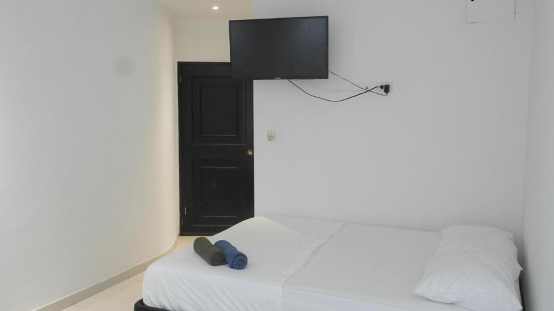 Urbanizacion Eliana House | Room in Guest room - C5-L Room Near The Sea With Pool Air Conditioning And WIFI