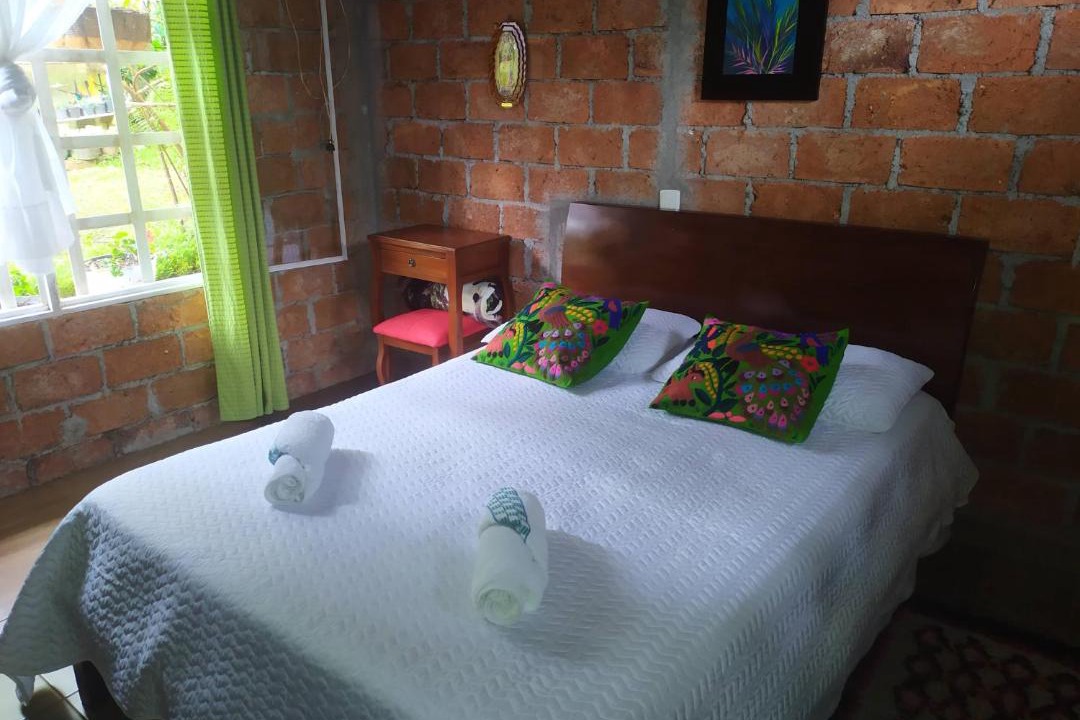 San Antonio Bed & Breakfast | Eco Lodge Villa Laura