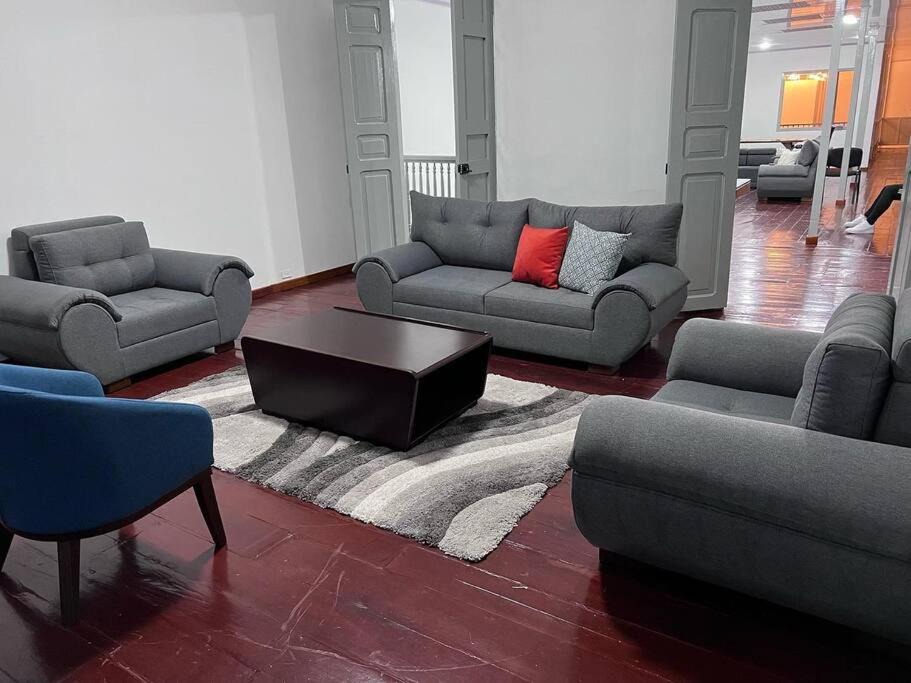Sevilla House | Hospedaje portal mágico
