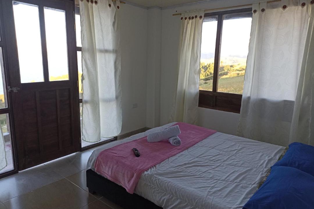 Tota Hotel | HOTEL TOTA ELISEO PLAYA BLANCA LAGO DE TOTA