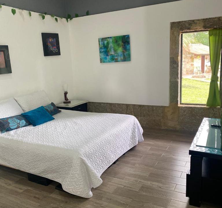 San Antonio del Tequendama House | Moderna cabaña en medio de la naturaleza