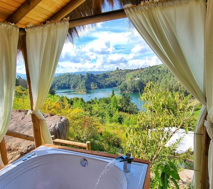 El Penol Hotel | Levit Glamping - Hotel Guatapé Peñol