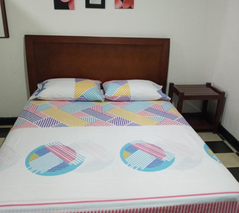 Guadalajara de Buga Hotel | Hospedaje Santa Bárbara