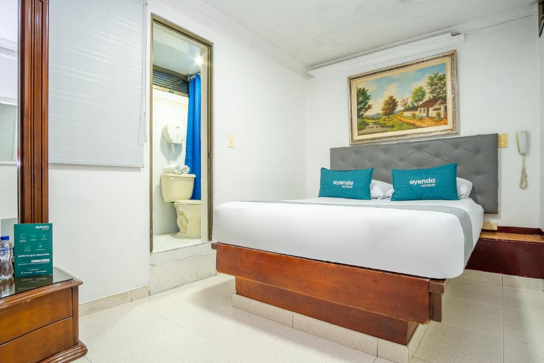 Kennedy Hotel | Ayenda Casa Blanca Bogota