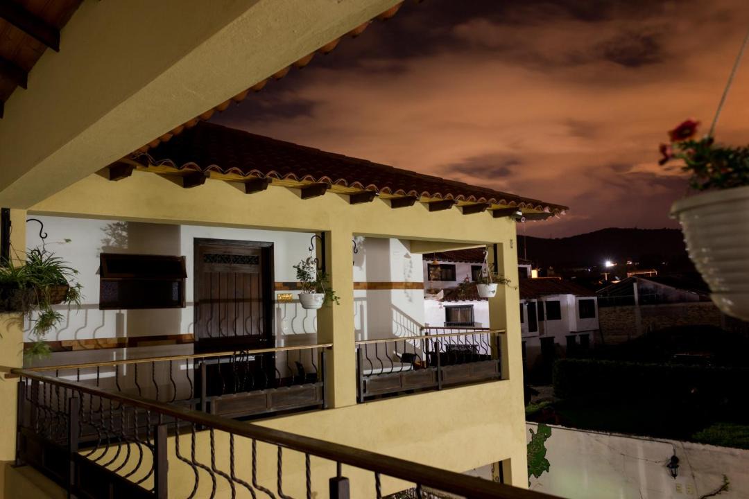 La Chapa Hotel | Hotel Villa Sofia