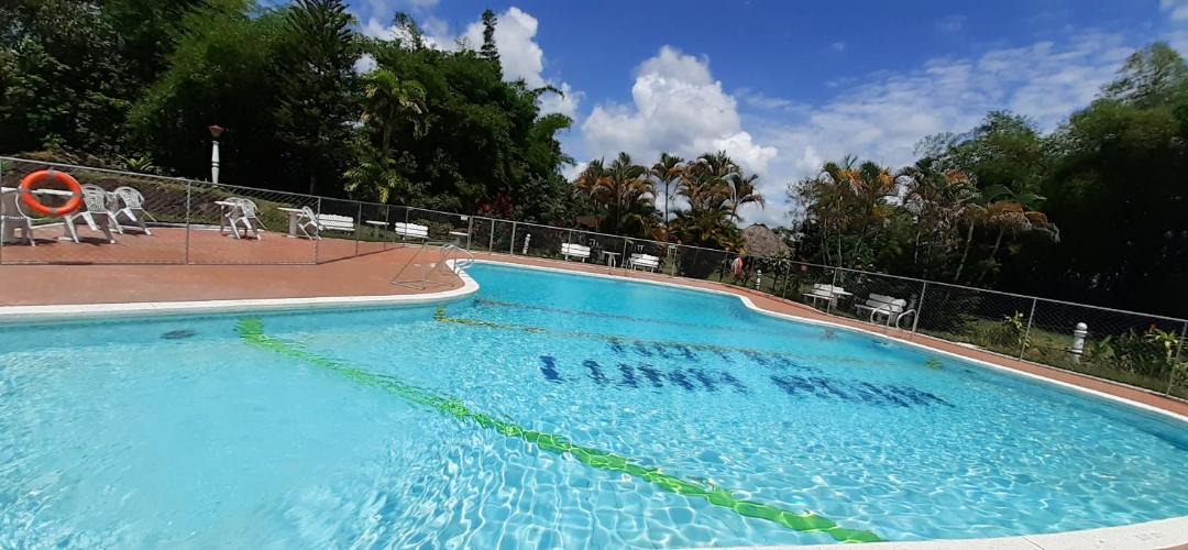 Menegua Hotel | Hotel Campestre Luna Roja