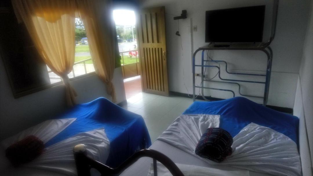 Calarca Hotel | Hospedaje El Viajero De Versalles
