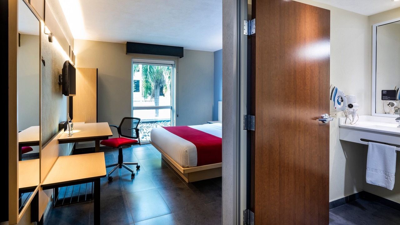 Photo of Bedroom in Cali