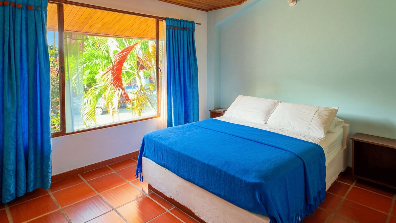 Photo of Bedroom in Honda