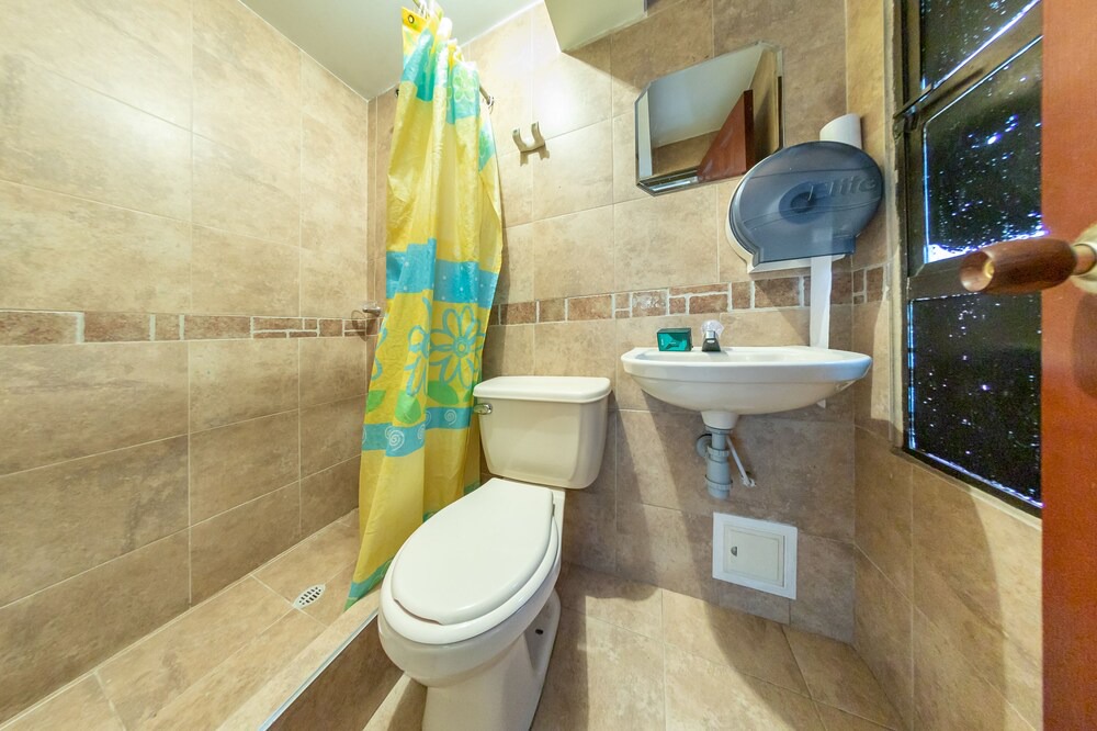 Photo of Bathroom in Kennedy
