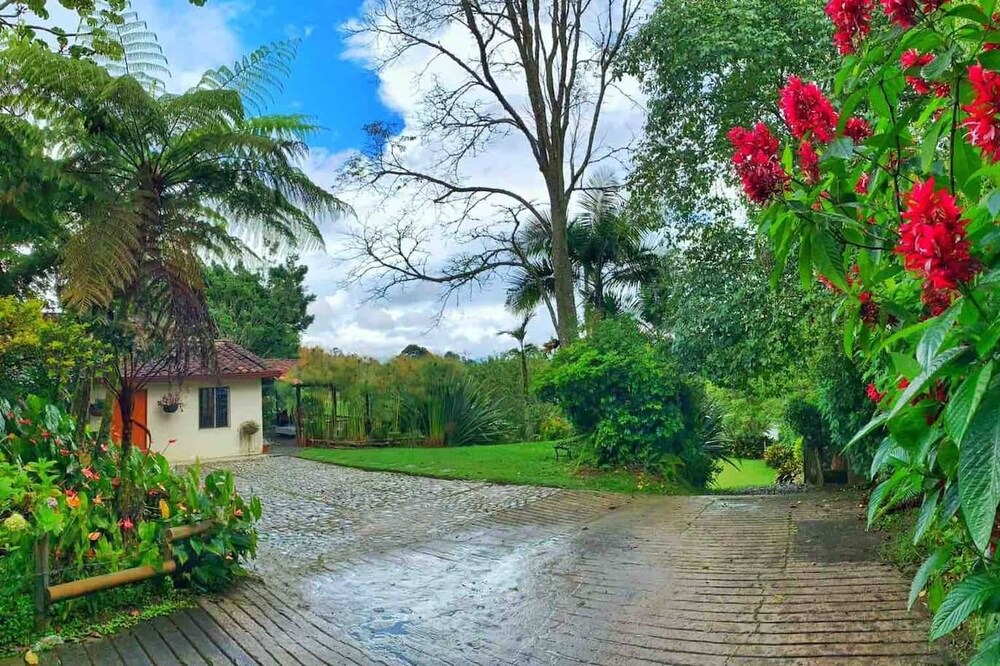 Photo of Outdoor in El Penol