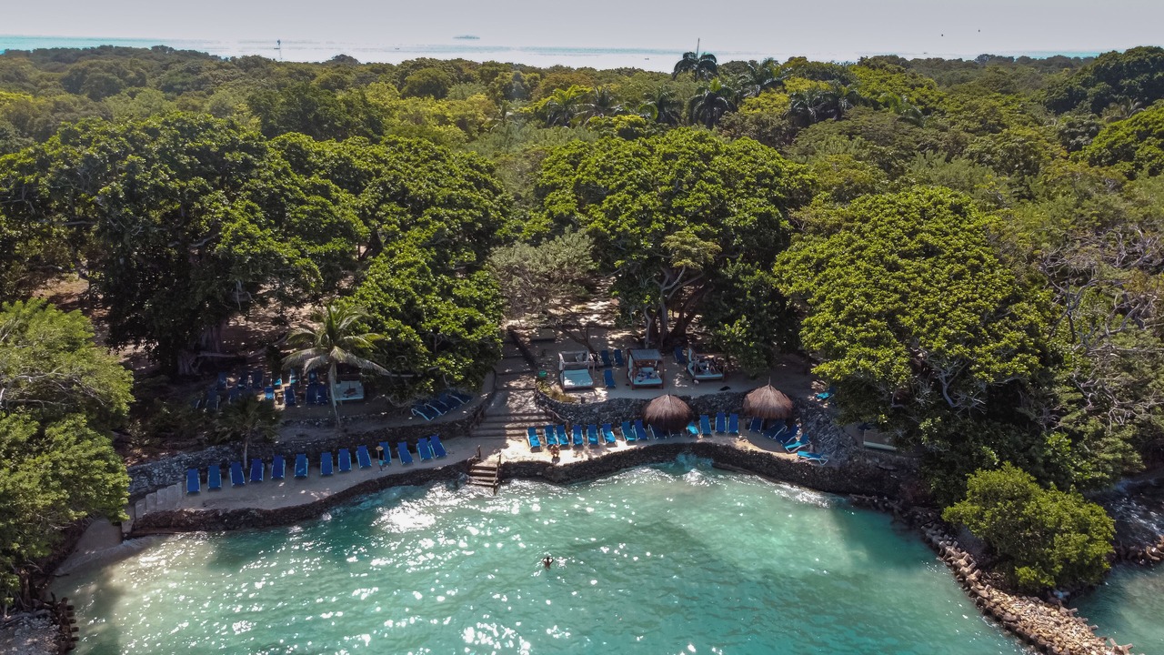 Photo of Others in Rosario Islands