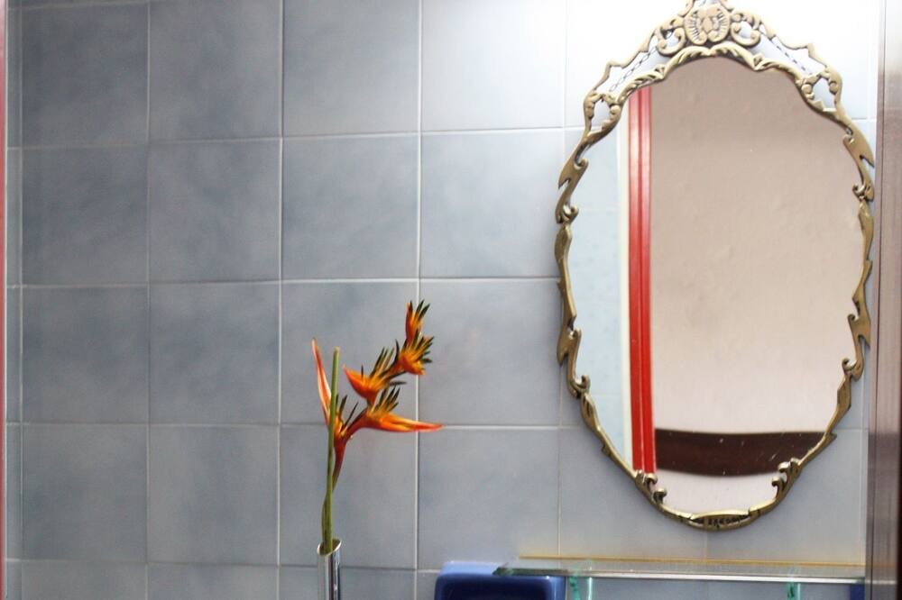 Photo of Bathroom in Quimbaya