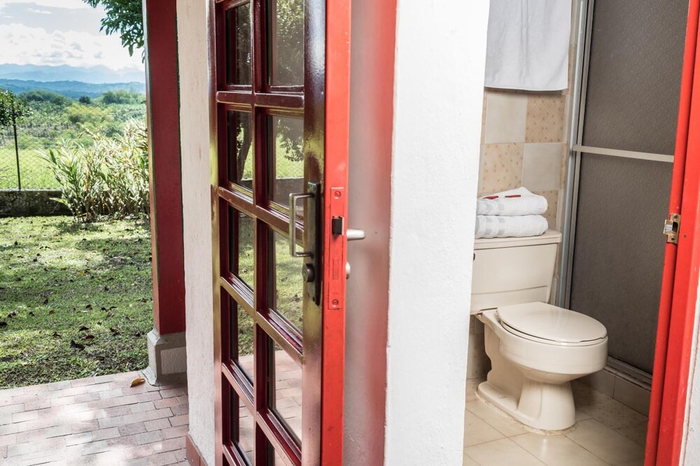 Photo of Bathroom in Quimbaya