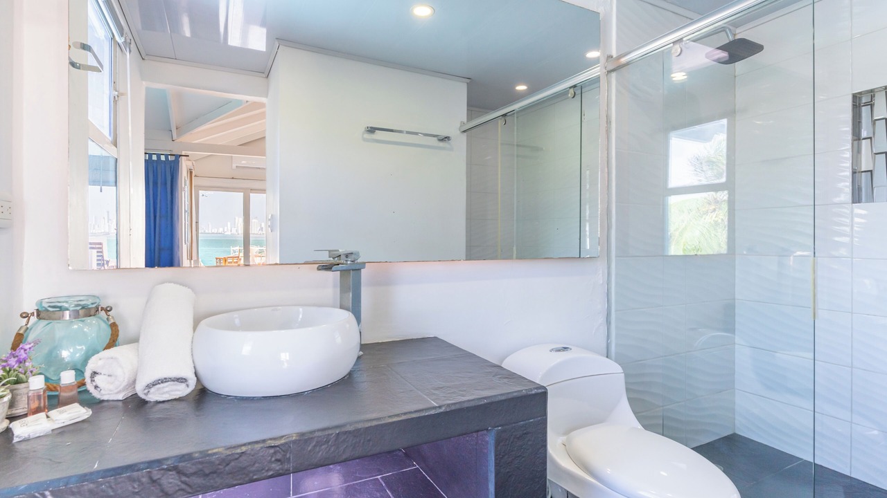 Photo of Bathroom in Tierra Bomba Island